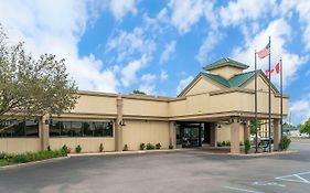 Quality Inn & Suites Monroe